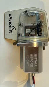UAV-1002183-001 uAvionix tailBeacon tso ADS-b Out / WAAS GPS / LED Nav Light 